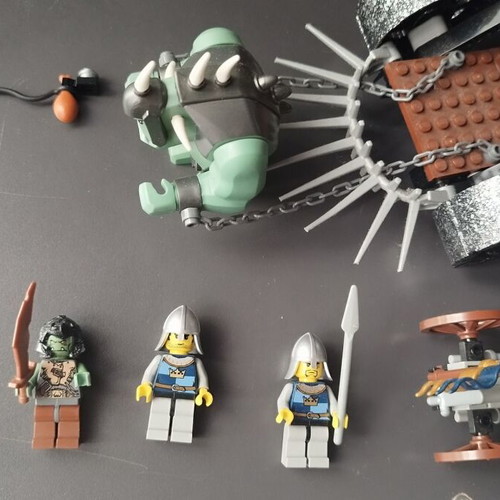 LEGO Castle Fantasy Era 7038 Troll Assault Wagon