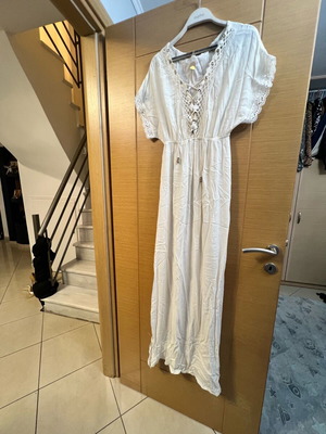 white long dress medium new gold details