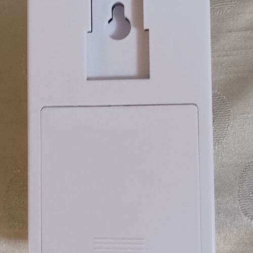Mini Alarm like new with two remote controls and mounting bracket