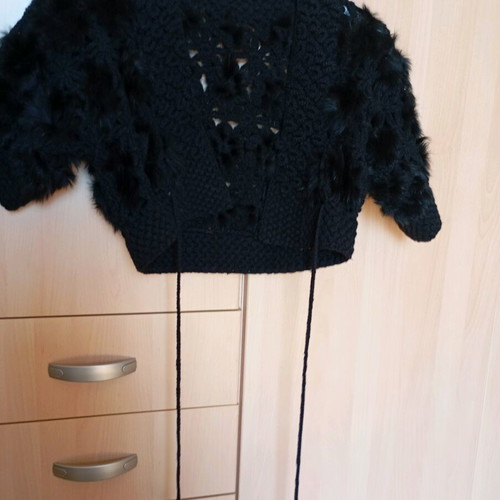 Bolero size S with real fur, does not close, like new