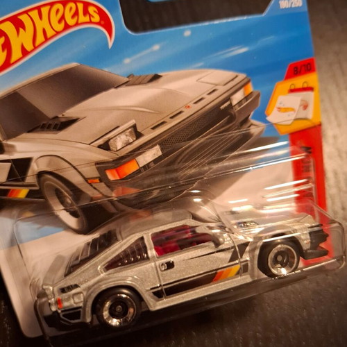 '82 Toyota Supra Hot Wheels 2026 καινούργιο, άθικτο στο κουτί