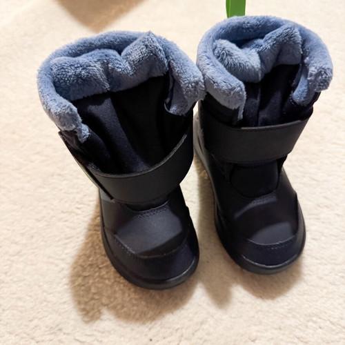 Adidas Winter Play I kids boots like new, size 25, blue