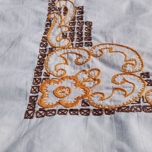 Handmade embroidered cotton tablecloth, 140x125 cm