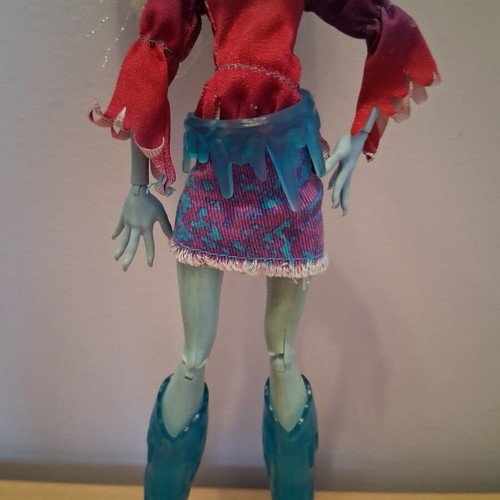 Monster High Abbey Bominable doll used with minor damage