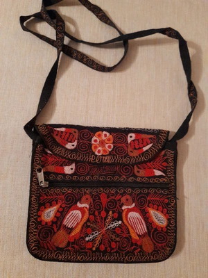 Ethnic Handmade Embroidered Fabric Crossbody Bag like new, 24×21 cm