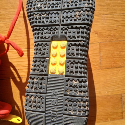 Adidas Lego unisex athletic shoes like new, red size 39