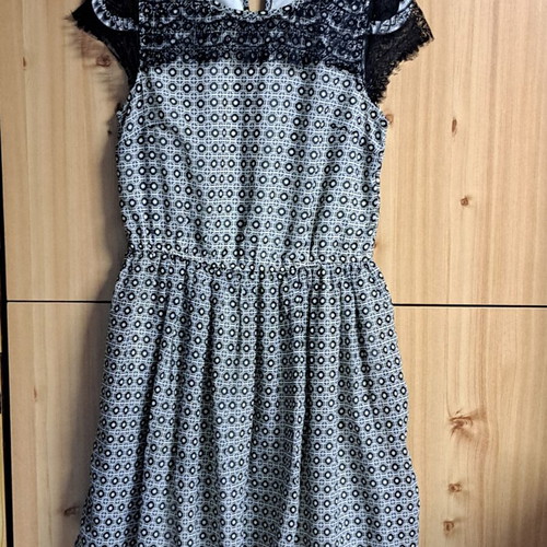 Cocktail dress Atmosphere new, black and white with lace bust