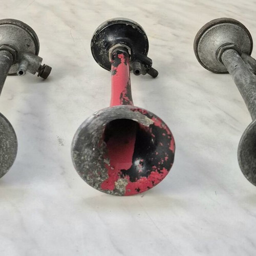 Vintage horn set used, pack of 3 for classic vehicles