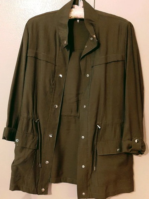 Zara safari jacket used, size small, khaki color