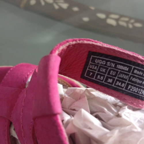 Ugg Australia platform sandals size 36 new