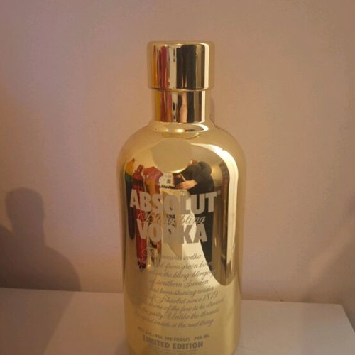 Absolut Vodka Bling Limited Edition Plastic Bottle Cover 700ml used