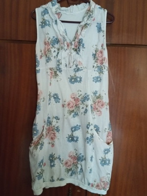 Summer linen dress made in Italy, like new, floral print