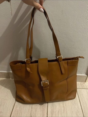 Τσάντα ωμού χειρός καφέ με μεγάλη θήκη