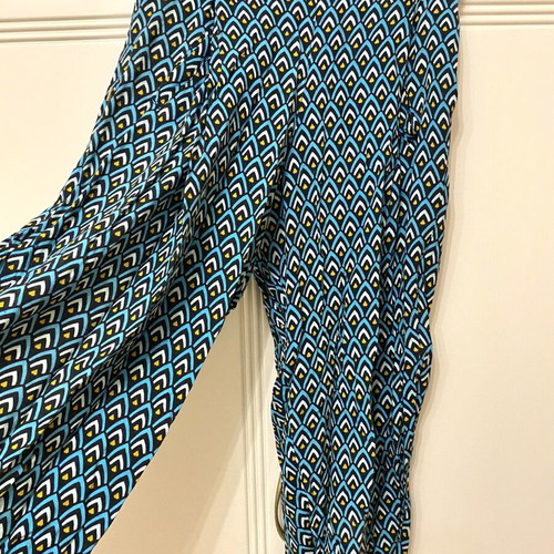 Flowy cropped pants with side zipper, size S, like new, blue and green