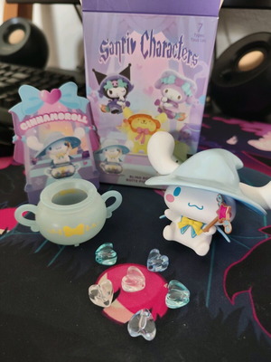 Sanrio Cinnamoroll mage figure brand new with box and card
