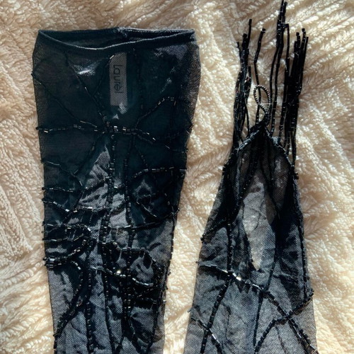 Laurel evening gloves new, black thin fabric with embroidery