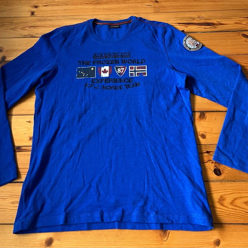 Napapijri men's long-sleeve t-shirt The Frozen World Experience like new