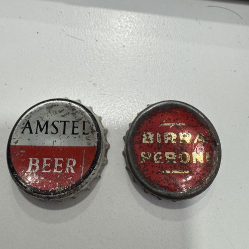 Beer caps Amstel and Peroni used, pack of 2