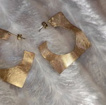Handmade women's earrings like new, gold-colored