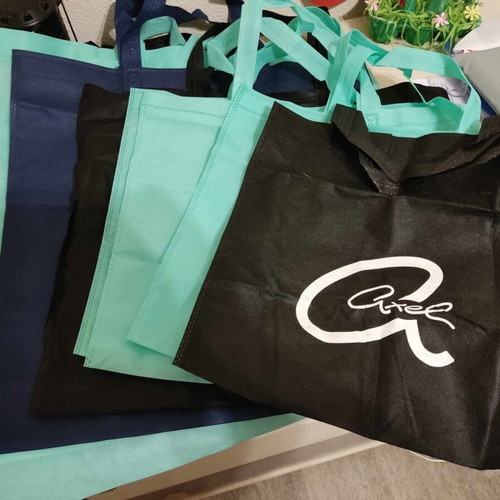 Axel fabric bags new in various sizes and colors