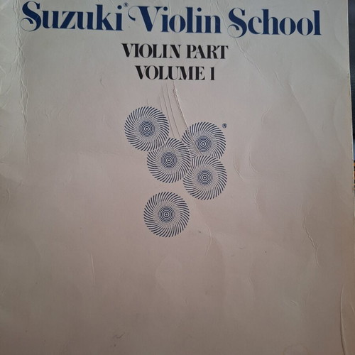 Virtu Amabile Violin 4/4 with case, bow, rosin, bridge and Suzuki Violin School