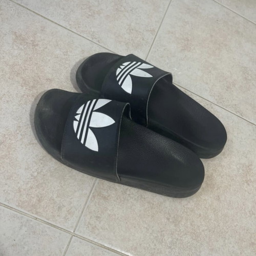 Adidas men's slippers like new, size 42.5, black and white