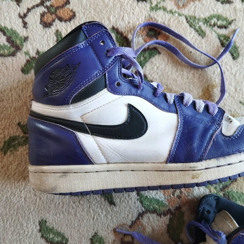 Jordan 1 High Court Purple sneakers used, size 41