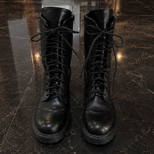 Boots black leatherette size 39 like new, casual military style