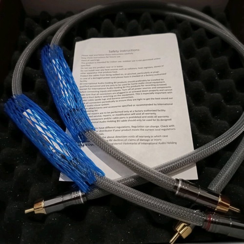 Siltech Explorer 180i RCA cable 0.75 m like new with box and certificate
