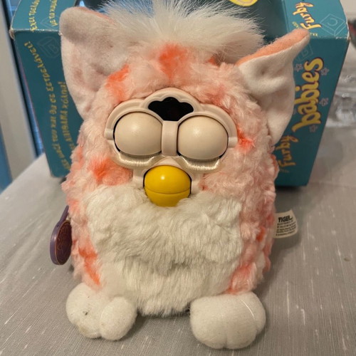Coral Furby babies used collectible from 1999 with box