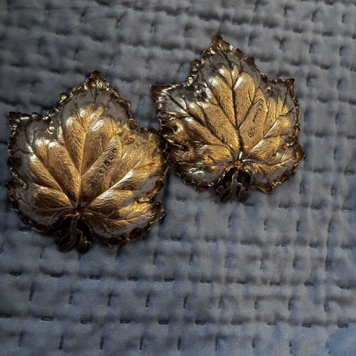 Vintage 925 silver decorative grape leaf plates, embossed, 18g each