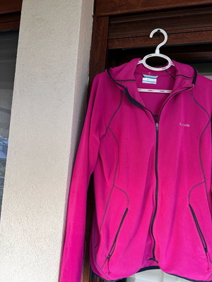 Columbia raspberry fleece sport hoodie with zipper like new