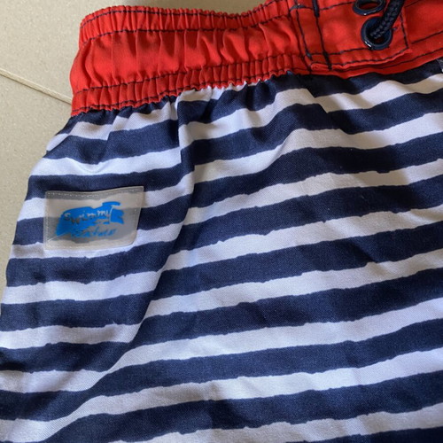 Boys' swimwear size 6 years like new