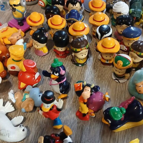 Kinder toys pack of 160 pieces
