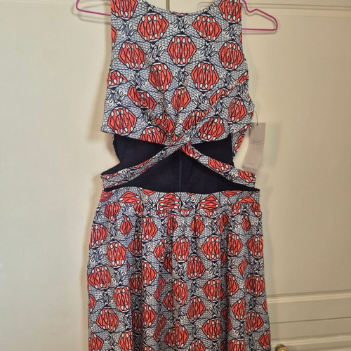 Zara printed dress with cut outs Large new, 100% cotton