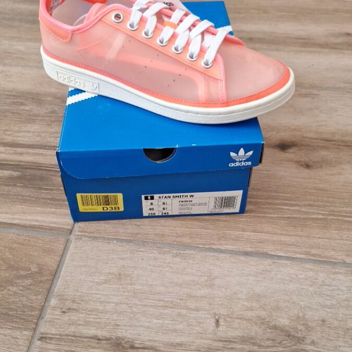 Adidas Stan Smith W new sport shoes, sizes 38 and 40