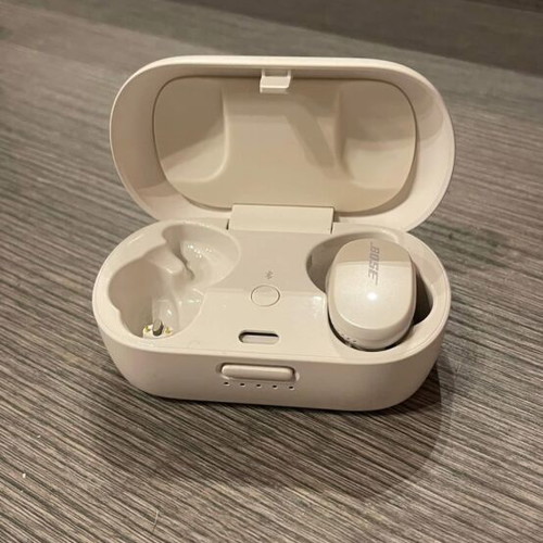 Bose QuietComfort in-ear Bluetooth earbud with charging case