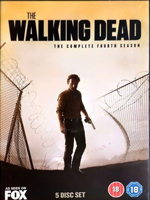 The Walking Dead DVD complete fourth season used, 5 disc set