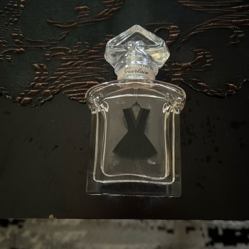 Guerlain La Petite Robe Noire Velours eau de toilette like new 28 ml