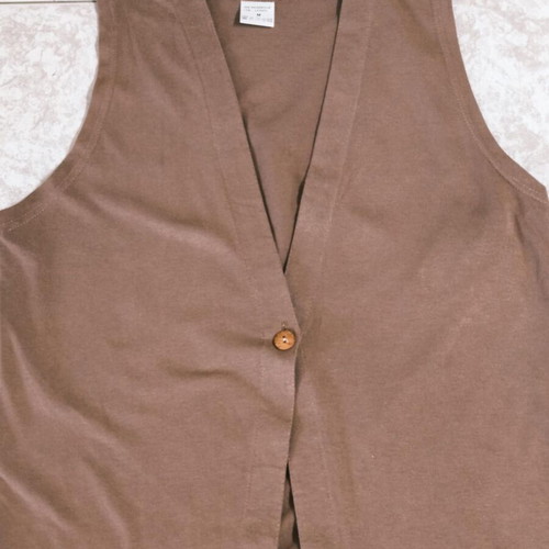 Long sleeveless vest like new, brown, size M/L/XL