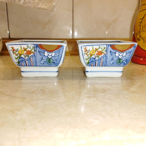 Decorative small hand-painted items new, set of 2