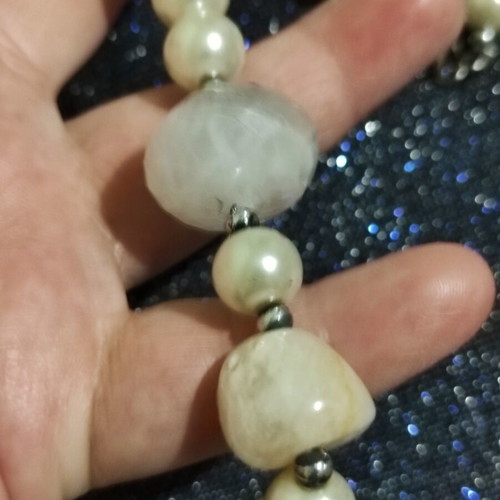 Fo Necklace 60 cm like new, white and gray