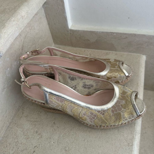 Stuart Weitzman εσπαντρίγιες μεταχειρισμένες, χρυσή δαντέλα, νούμερο 40