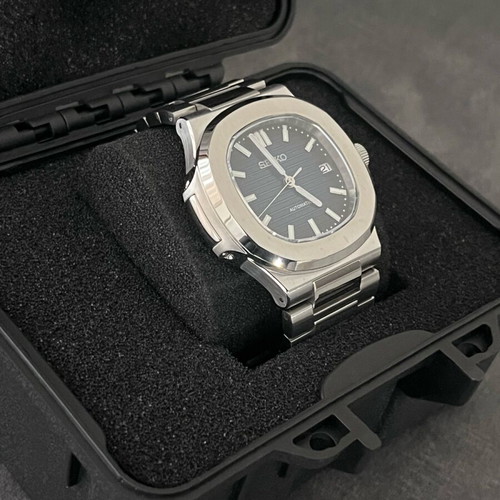 Mod automatic wristwatch with 41mm case and ceramic bezel