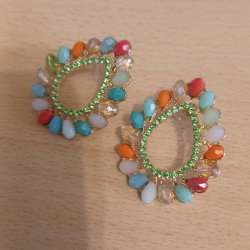 Earrings with multicolored stones new