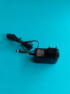 Power adapter like new