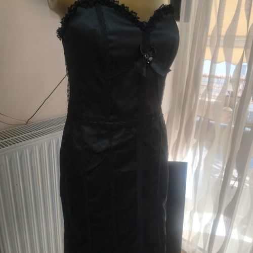 Pretty Woman black strapless satin dress medium, like new