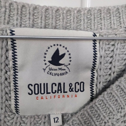 Soulcal & Co gray sweater like new, size L