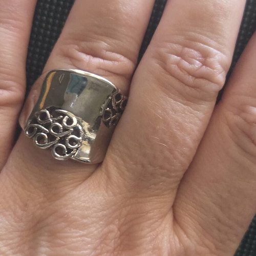 Statement ring like new, wide band, modern boho design, alpaca
