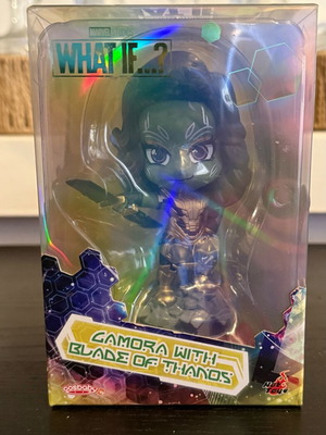 Hot Toys Cosbaby Gamora with Blade of Thanos new Marvel figure